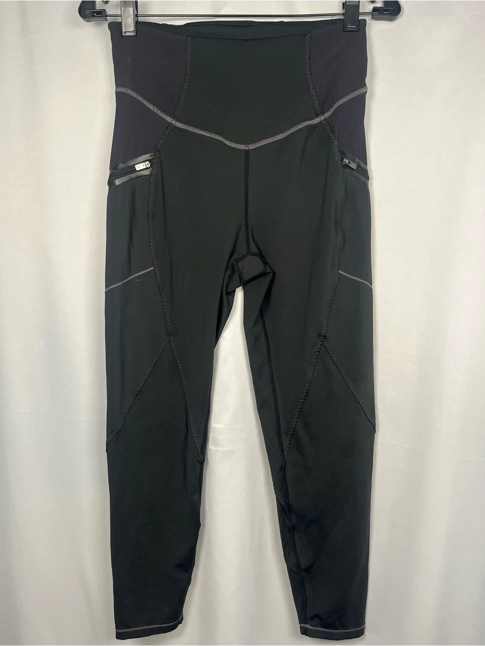 Free people movement black cross the line leggings high rise workout SZ M
